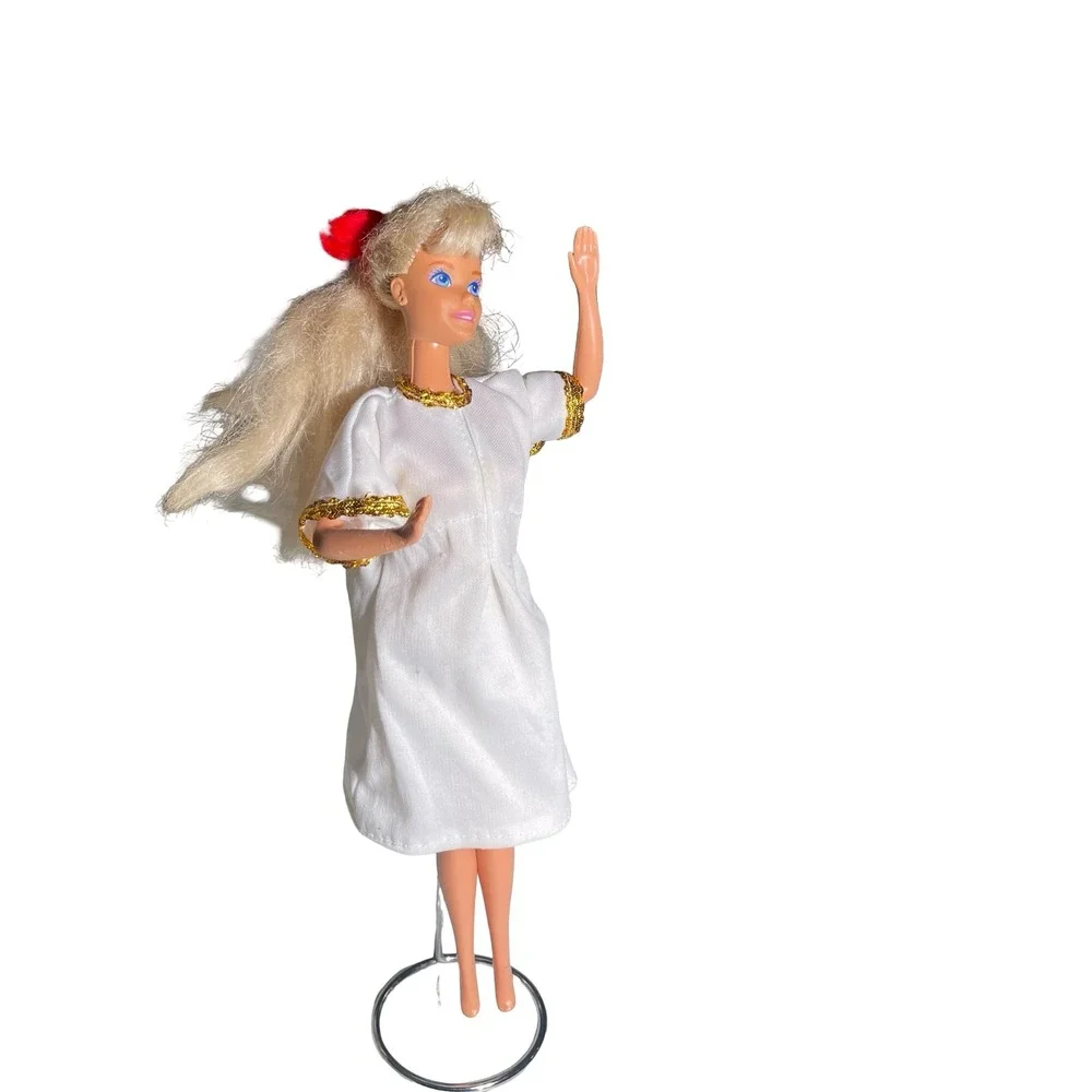 Vintage Barbie Twist N Turn TNT Doll 1966 Malaysia Bendable Legs Blonde